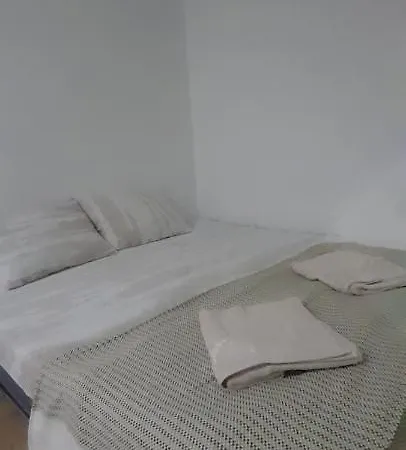Emad Apartamento *